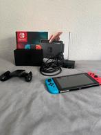 Nintendo Switch v1 - Uitstekende Staat!, Spelcomputers en Games, Spelcomputers | Nintendo Switch, Ophalen of Verzenden, Zo goed als nieuw