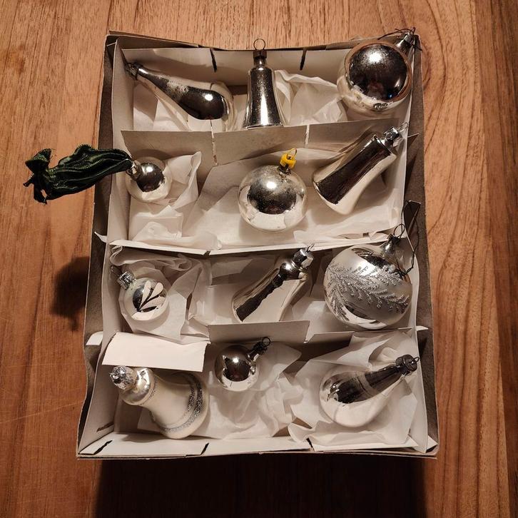 Vintage glazen kerstballen, klokken & druppels, Diversen, Kerst, Gebruikt, Ophalen of Verzenden