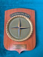 Wapenschild grootformaat STANAVFORLANT NATO, Ophalen of Verzenden, Landmacht, Nederland, Embleem of Badge