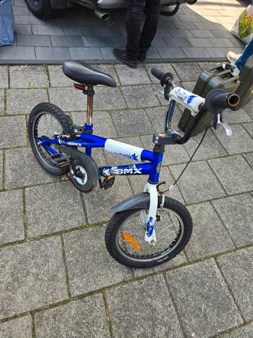 gebruikt wel wat gebruiksporen. beschikbaar voor biedingen
