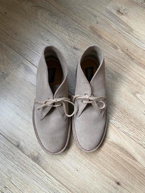 Clarks desert boot beige dames / Clarks schoenen (maat 36), Kleding | Dames, Schoenen, Zo goed als nieuw, Lage of Enkellaarzen