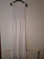 Mooie lange witte jurk, Kleding | Dames, Jurken, Maat 38/40 (M), Wit, Ophalen of Verzenden, Zo goed als nieuw