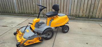 Gazonmaaier Stiga Villa Classic beschikbaar voor biedingen