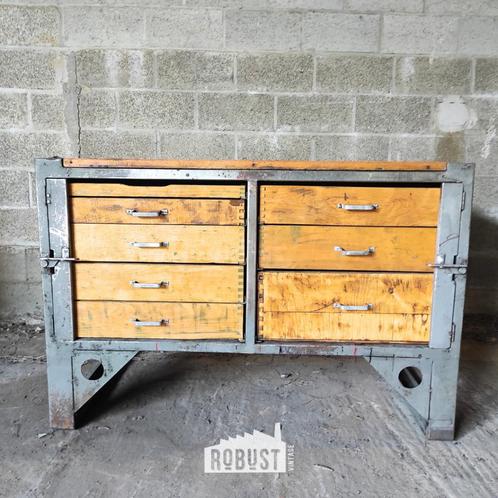 Opel Blitz werkbank | Vintage metalen werktafel, Doe-het-zelf en Verbouw, Werkbanken, Gebruikt, 120 tot 170 cm, Ophalen of Verzenden