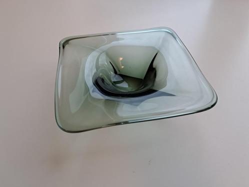 W J Rozendaal groene drijfschaal, Antiek en Kunst, Curiosa en Brocante, Ophalen of Verzenden