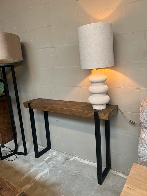 Sidetable oud hout notenkleur stalen u poten, Huis en Inrichting, Tafels | Sidetables, Nieuw, 25 tot 50 cm, Rechthoekig, Ophalen