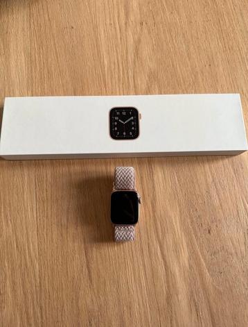 Apple watch se rose 93% batterij conditie beschikbaar voor biedingen