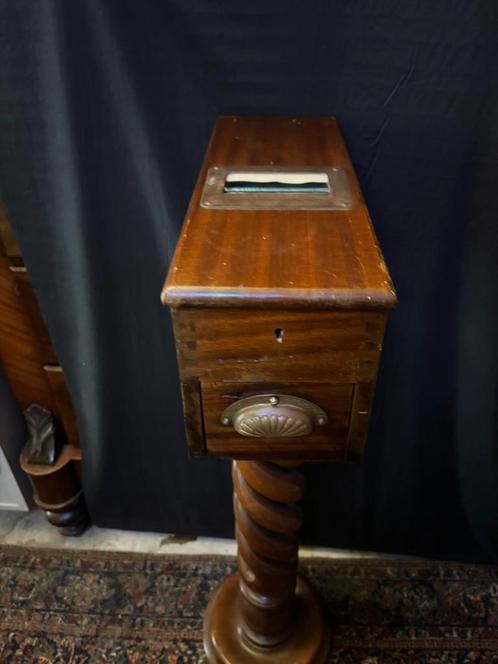 Antieke Engelse kassa., Antiek en Kunst, Curiosa en Brocante, Ophalen of Verzenden