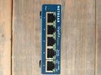 Netgear GS105 Gigabit Switch - 5 Poorten, Computers en Software, Netwerk switches, Ophalen of Verzenden, Gebruikt