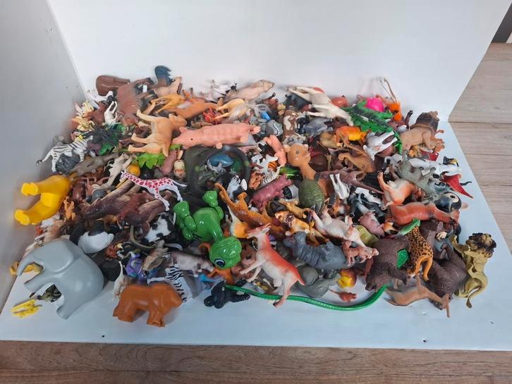 Partij speelgoeddiertjes dieren, Verzamelen, Dierenverzamelingen, Gebruikt, Beeldje of Figuurtje, Ophalen of Verzenden