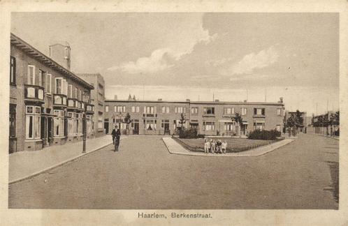 Haarlem, Berkenstraat. - ongelopen, Verzamelen, Ansichtkaarten | Nederland, Ongelopen, Utrecht, 1920 tot 1940, Ophalen of Verzenden