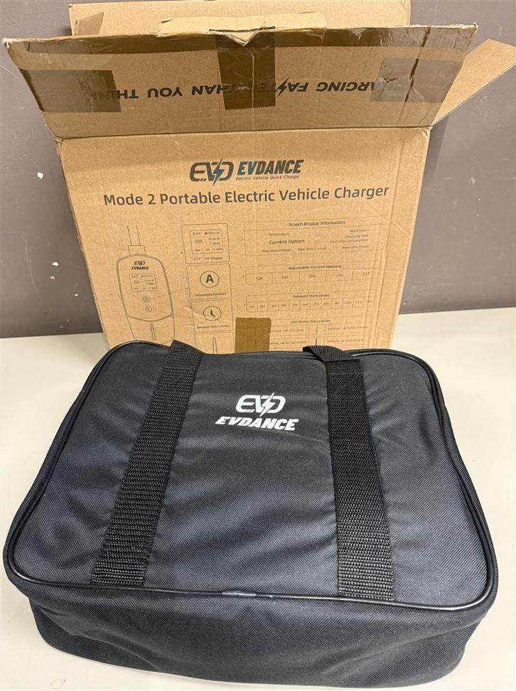 EV lader - EV Charger Type 2 to CEE Plug [7.36KW 1 Phase 6.1, Auto diversen, Auto-accessoires, Nieuw, Ophalen of Verzenden