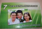Digitale fotolijst fotoframe 7 inch LCD Astellas, Zo goed als nieuw, Kleiner dan 8 inch, Afstandsbediening, 1 tot 2 GB