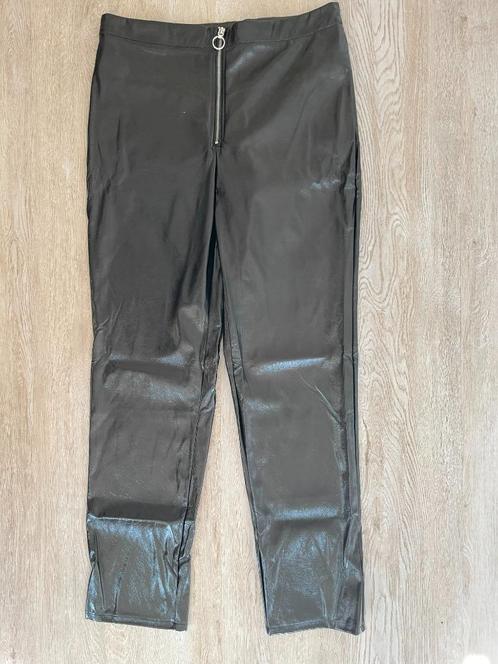 PU faux leren zwart glanzende broek, Kleding | Dames, Overige Dameskleding, Nieuw, Ophalen of Verzenden