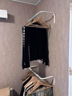 Kleding beugels muur., Kleding | Dames, Kledingrekken, Ophalen, Nieuw