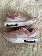 Nike maat 33, Kinderen en Baby's, Babykleding | Schoentjes en Sokjes, Ophalen of Verzenden, Zo goed als nieuw, Jongetje of Meisje