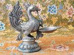 Mooie zware oude Oosterse olielamp van brons als vogel., Antiek en Kunst, Kunst | Niet-Westerse kunst, Ophalen of Verzenden