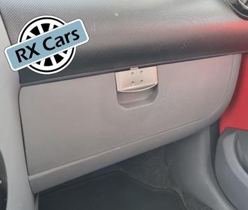 ❗ Dashboardklep voor Toyota Aygo Citroën C1 Peugeot 107 ❗ beschikbaar voor biedingen