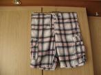 Grijs rood wit geruit zwem short bermuda korte broek L zgan, Maat 52/54 (L), Onbekend, Ophalen of Verzenden, Zo goed als nieuw