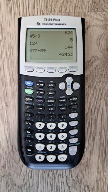 Texas Instruments TI -84 Plus rekenmachine  beschikbaar voor biedingen