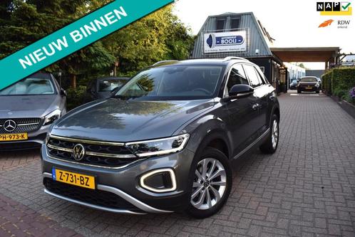 Volkswagen T-Roc 110PK TSI ADAP CRUISE/NAVI/AIRCO-ECC/CAMERA, Auto's, Volkswagen, Bedrijf, Te koop, T-Roc, ABS, Achteruitrijcamera