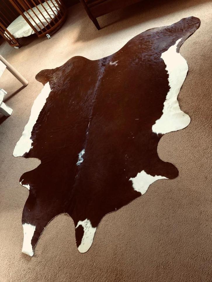 KOLDBY Koeienhuid IKEA, Huis en Inrichting, Stoffering | Tapijten en Kleden, Zo goed als nieuw, 150 tot 200 cm, 200 cm of meer