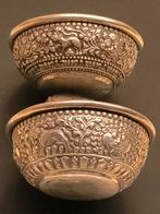 Balinese gedreven en gebeitelde zilveren offerschalen, Antiek en Kunst, Ophalen of Verzenden