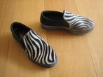 Italiaans Design zebravacht schoenen SPAZIOMODA 36 snazzeys, Kleding | Dames, Spaziomoda, Verzenden, Zo goed als nieuw, Instappers