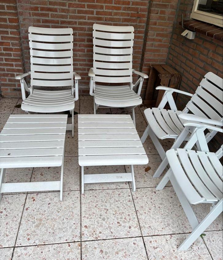 Tuinset: 2 stoelen & 2 tafels + extra stoelen, Tuin en Terras, Tuinstoelen, Gebruikt, Kunststof, Inklapbaar, Ophalen