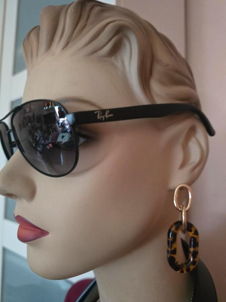 Ray-Ban Pilot Limited Edition RB3457 006/8G, Sieraden, Tassen en Uiterlijk, Zonnebrillen en Brillen | Dames, Zo goed als nieuw
