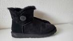 Uggs bailey button 40, Ophalen of Verzenden, Zo goed als nieuw, Zwart