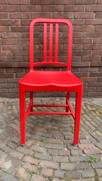 111 navy chair design van Emeco, Huis en Inrichting, Stoelen, Ophalen of Verzenden, Zo goed als nieuw, Rood, Eén