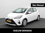 Toyota Yaris 1.5 Hybrid Active | Achteruitrijcamera | Cruise, Auto's, Gebruikt, Euro 6, 4 cilinders, Wit
