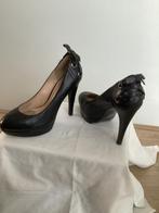 Zwarte pumps, maat 38, merk Guess, Kleding | Dames, Schoenen, Guess, Zwart, Ophalen of Verzenden, Gedragen