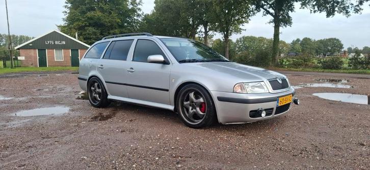 Skoda Octavia 1.8  20VT apk 2-2027. Gechipt., Auto's, Skoda, Particulier, Octavia, ABS, Airbags, Airconditioning, Bluetooth, Centrale vergrendeling