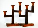 2 Kandelaars met 3 kaarsenhouders Amsterdamse School stijl, Antiek en Kunst, Antiek | Kandelaars, Ophalen of Verzenden, Overige materialen