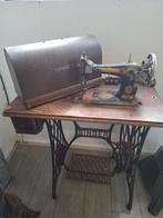 Antieke Singer Naaimachine met Tafel, Ophalen
