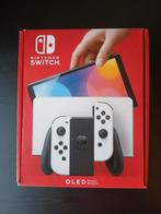 Nintendo Switch OLED + beschermhoes, Ophalen of Verzenden, Zo goed als nieuw, Met 1 controller, Switch OLED