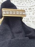 Gouden ring 18 kr 750 gekeurd met briljanten gewicht 11,9 gr, Ophalen, 20 of groter, Heer, Zo goed als nieuw
