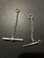 Twee antieke zilveren horlogesleutel - Een met bergkristal, Ophalen of Verzenden, Zilver