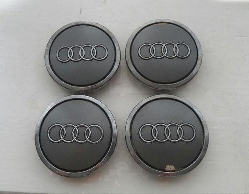 Audi set naafdoppen grijs 69mm wieldoppen, Auto diversen, Wieldoppen, Gebruikt, Ophalen of Verzenden