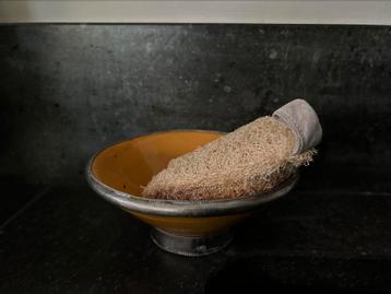 Marokkaans okergele schaaltje oosters beschikbaar voor biedingen