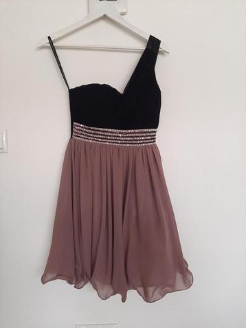 Cocktailjurk Little Mistress beschikbaar voor biedingen