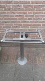 Verstelbare camper tafelonderstel Ilse Technik model 5951, Caravans en Kamperen, Camper-accessoires, Ophalen, Zo goed als nieuw