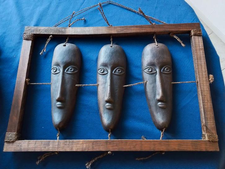 Keramieken Afrikaanse muurkunst - drie hoofden, Antiek en Kunst, Kunst | Niet-Westerse kunst, Ophalen