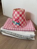 3 baby ledikant lakentjes en een Lief! Lampenkapje, Kinderen en Baby's, Babywiegjes en Ledikanten, Ophalen of Verzenden, Zo goed als nieuw