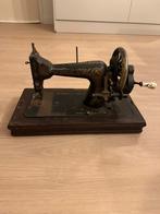 Antieke naaimachine, Antiek en Kunst, Antiek | Naaimachines, Ophalen