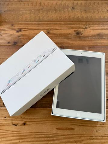 Apple iPad Air WiFi 32GB - barst in scherm beschikbaar voor biedingen