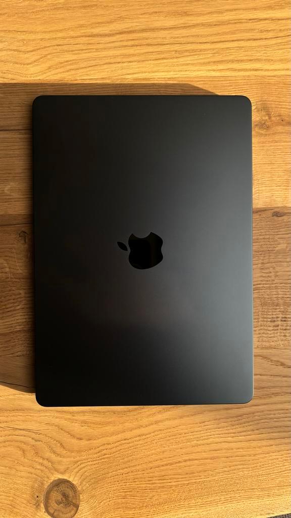 MacBook Air 13-inch M3 2024, Computers en Software, Apple Macbooks, Zo goed als nieuw, MacBook Air, 13 inch, Onbekend, 256 GB