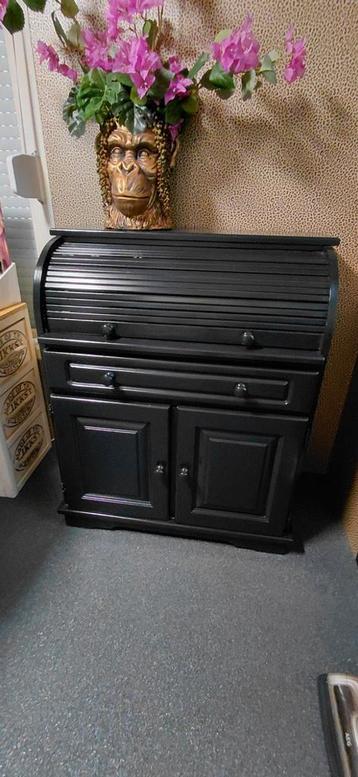 Zwarte kast opbergbureau - Compact & Decoratief beschikbaar voor biedingen